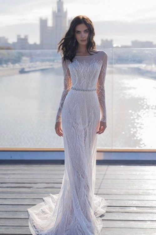 Шикарное закрытое свадебное платье купить или взять напрокат в Москве