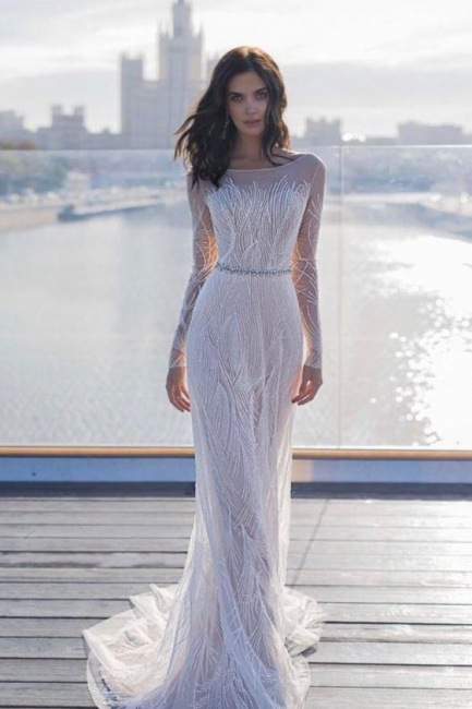 Прокат или купить Шикарное закрытое свадебное платье в Москве